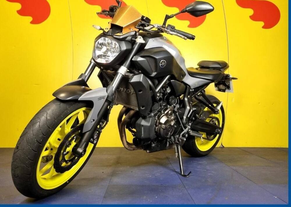 Yamaha MT-07 (2017 - 18) (2)