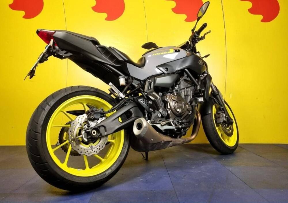 Yamaha MT-07 (2017 - 18) (4)