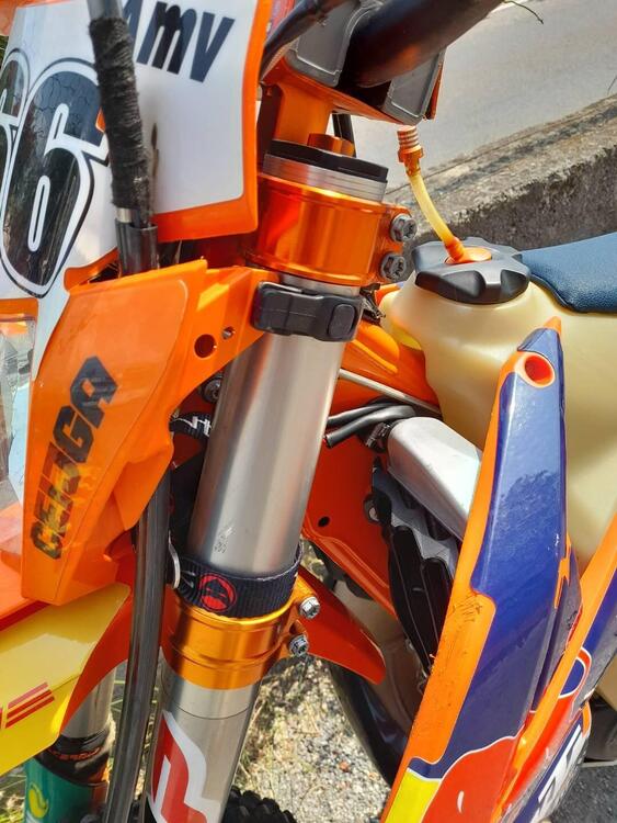 KTM EXC 300 E TPI (2019) (4)