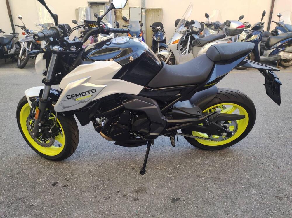 CFMOTO 650NK (2021 - 24) (5)