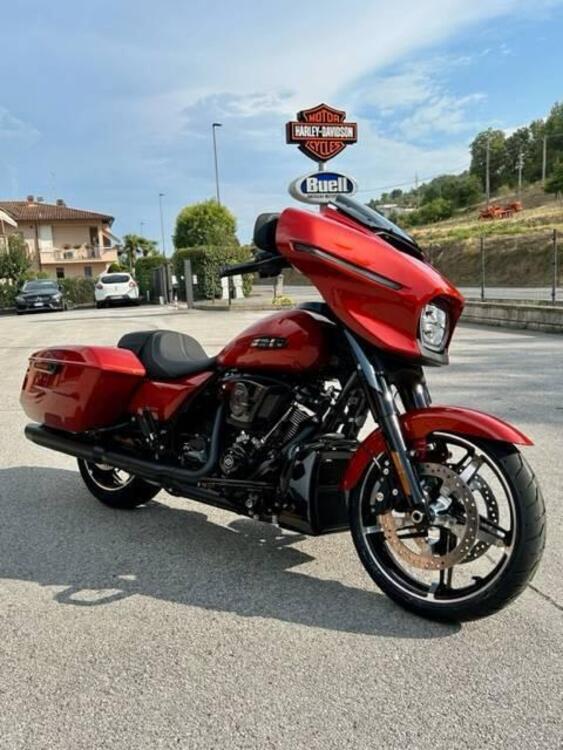 Harley-Davidson Street Glide (2024)