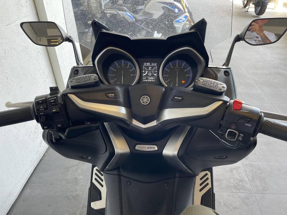 Yamaha T-Max 530 DX (2017 - 19) (4)