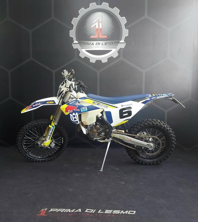 Husqvarna FE 250 (2018) (2)