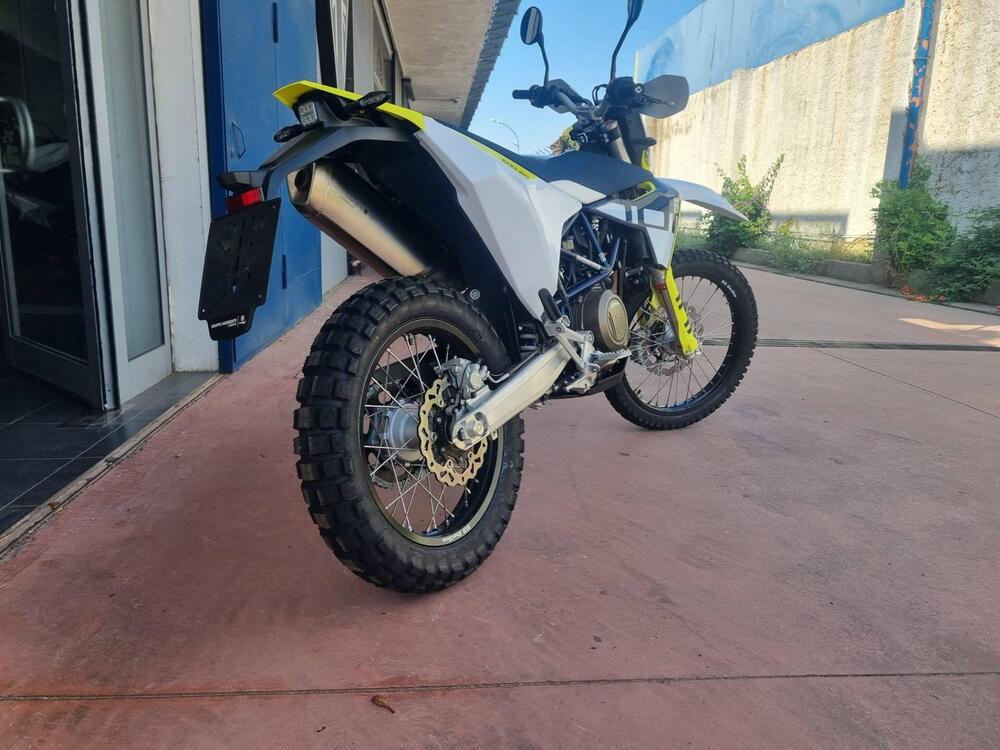 Husqvarna 701 Enduro (2023 - 24) (5)