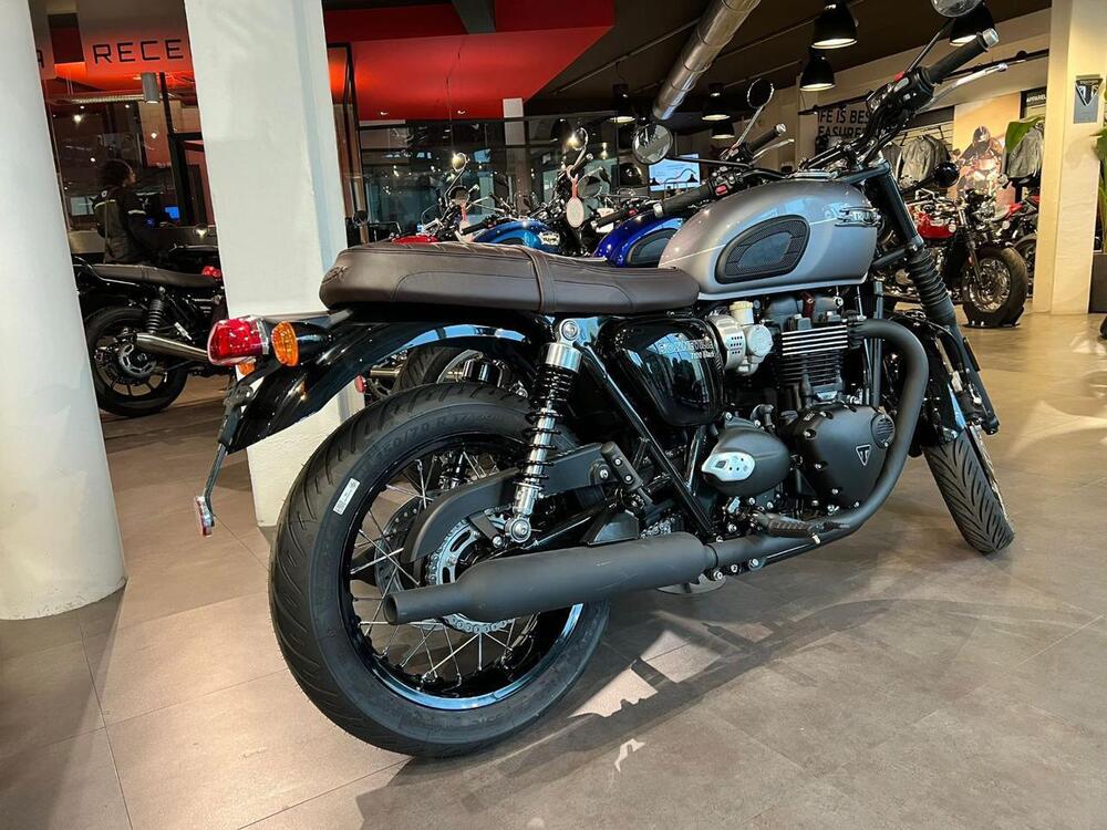 Triumph Bonneville T120 (2021 - 24) (2)