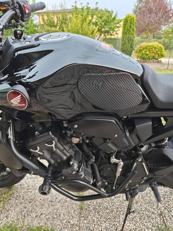 Honda CB 1000 R Black Edition (2021 - 24) (5)