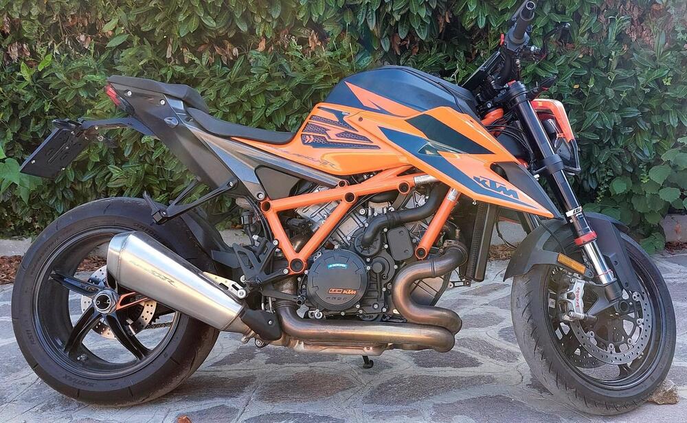 KTM 1290 Super Duke R (2022 - 23)