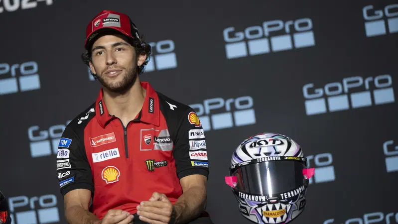 MotoGP 2024. GP di Aragon. Enea Bastianini: "Il nuovo asfalto pu&ograve; cambiare le carte in tavola per tutti, ma attenzione alle gomme"