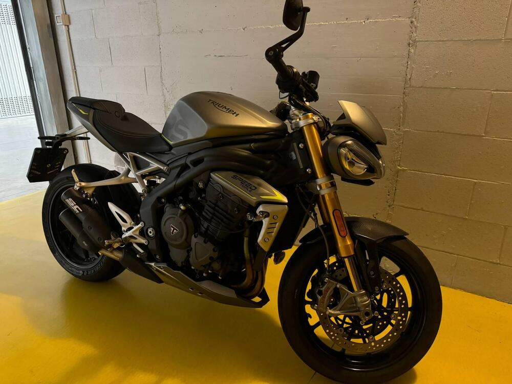 Triumph Speed Triple 1200 RS (2021 - 24) (3)