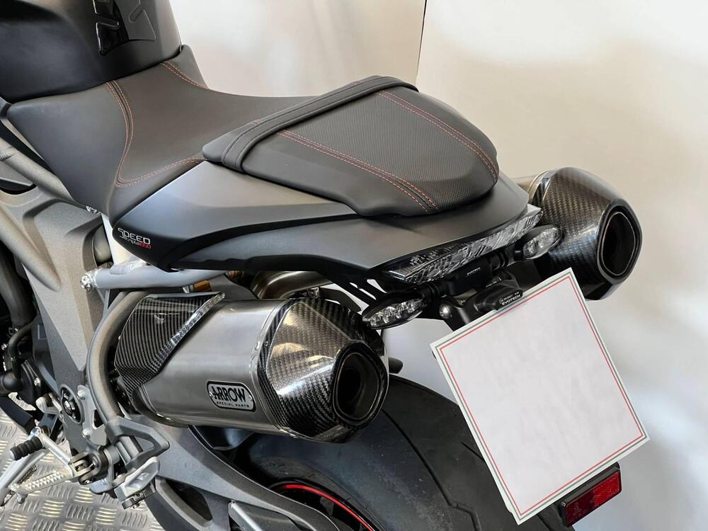 Triumph Speed Triple 1050 RS (2018 - 20) (3)