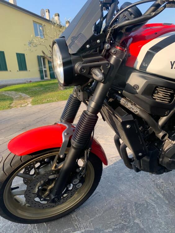 Yamaha XSR 700 ABS (2016 - 20) (4)