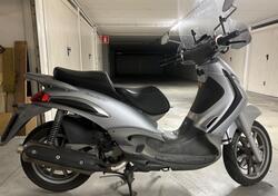 Piaggio Beverly 400 i.e. usata