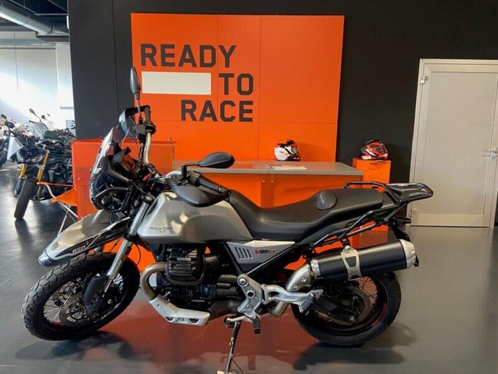 Moto Guzzi V85 TT (2019 - 20) (4)