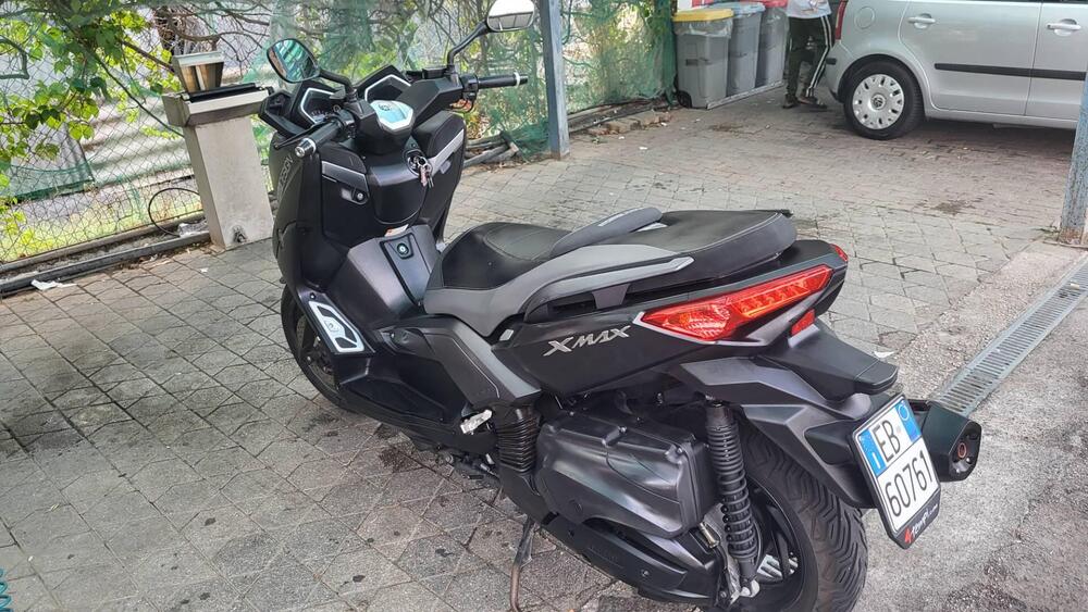 Yamaha X-Max 400 (2013 - 16) (2)