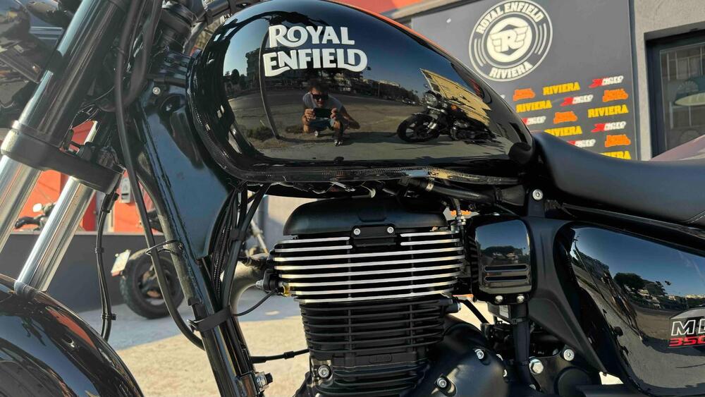 Royal Enfield Meteor 350 Fireball (2021 - 24)