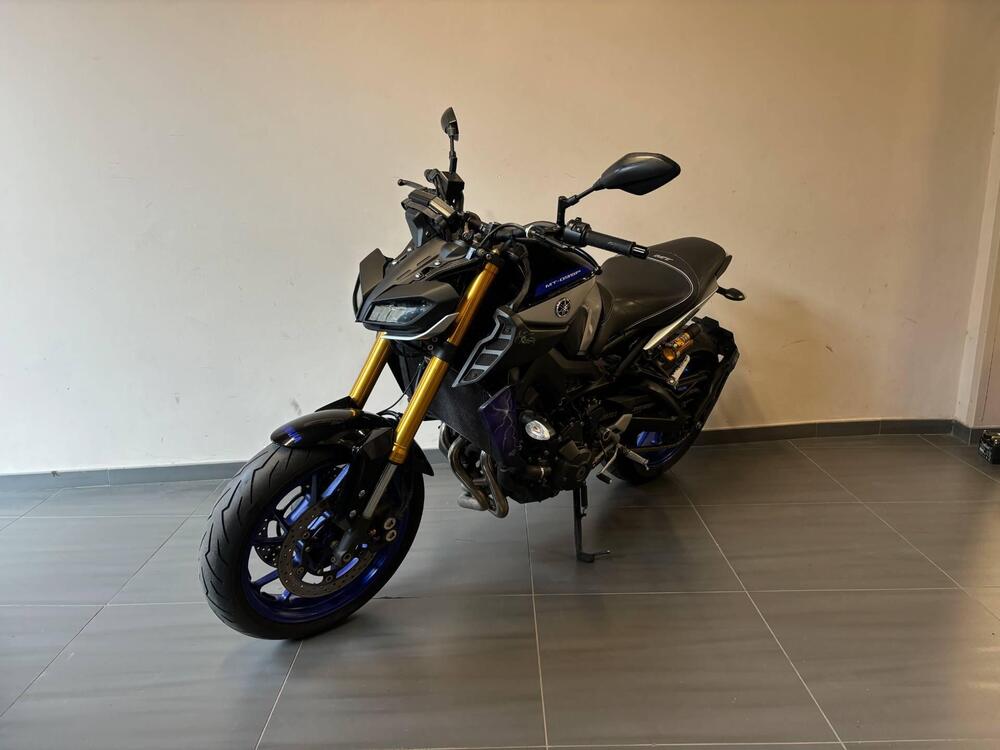 Yamaha MT-09 SP (2018 - 20) (4)