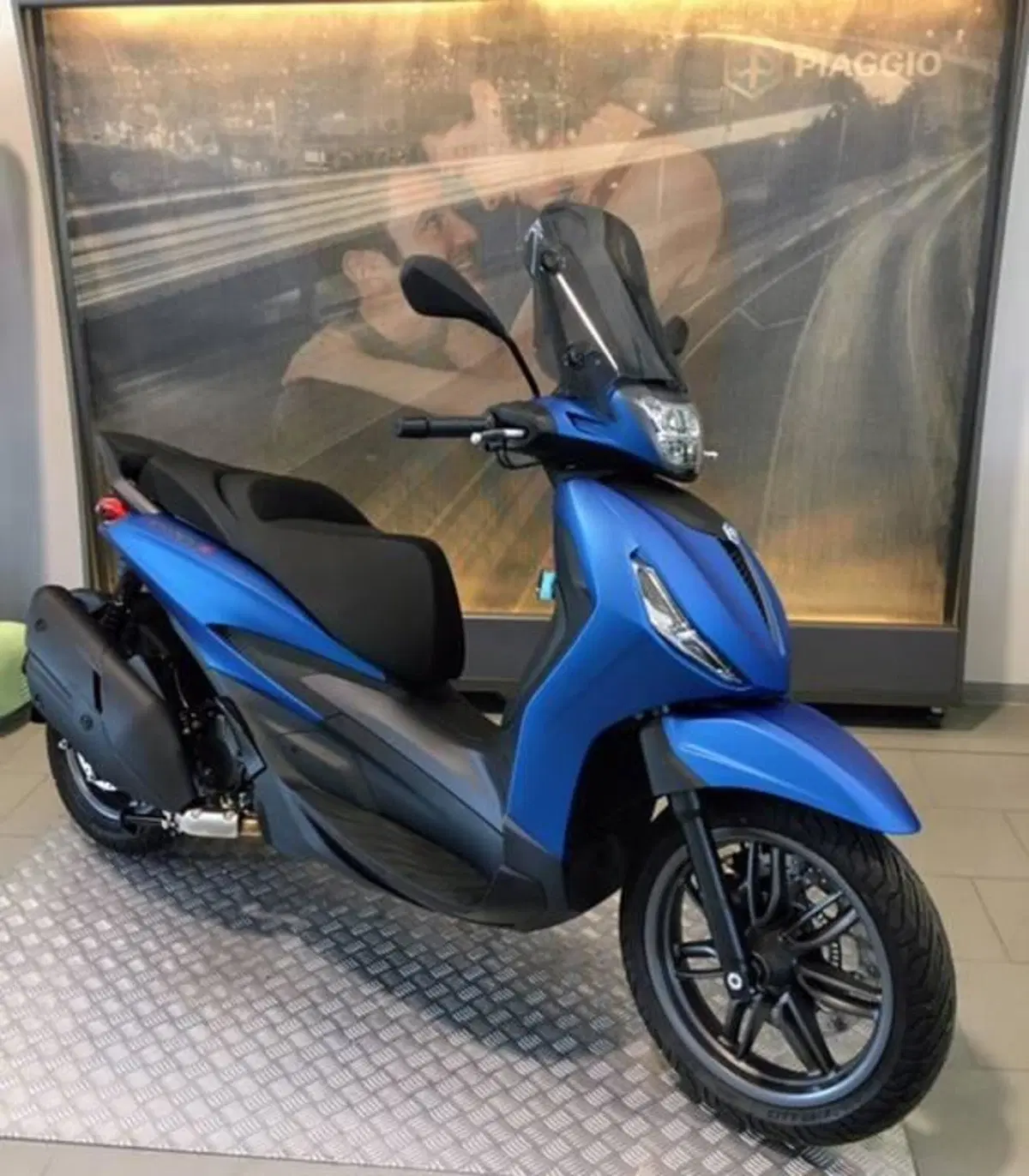 Piaggio Beverly 400 S (2025 - 26)