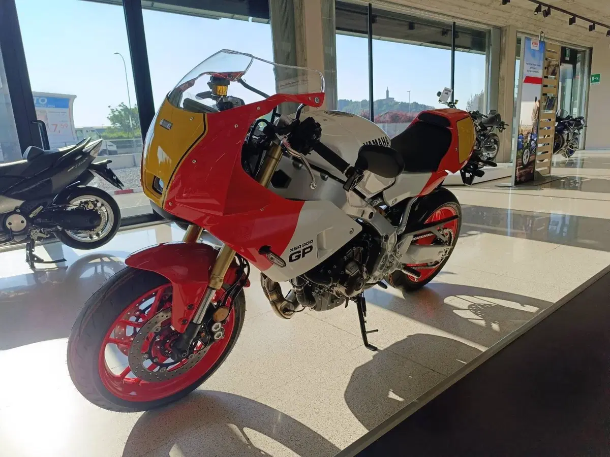 Yamaha XSR 900 GP (2024 - 26) (6)