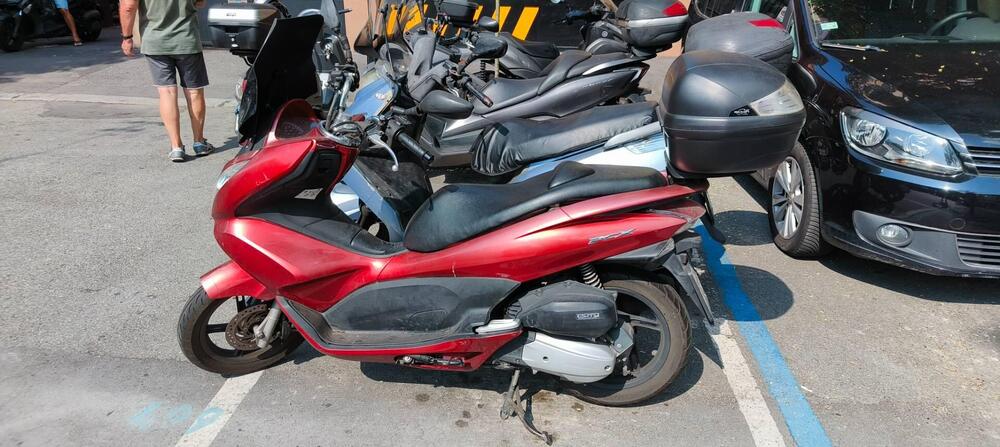 Honda PCX 125 (2009 - 13) (2)