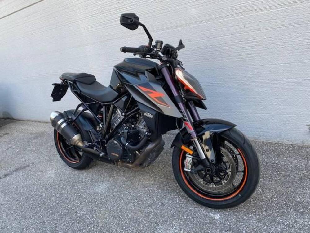 KTM 1290 Super Duke R ABS (2017 - 18) (2)