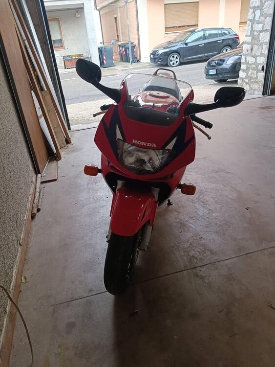 Honda CBR 600 F  (3)