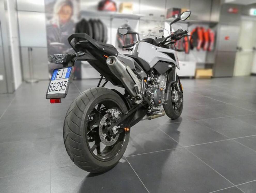 KTM 790 Duke L (2023 - 24) (5)