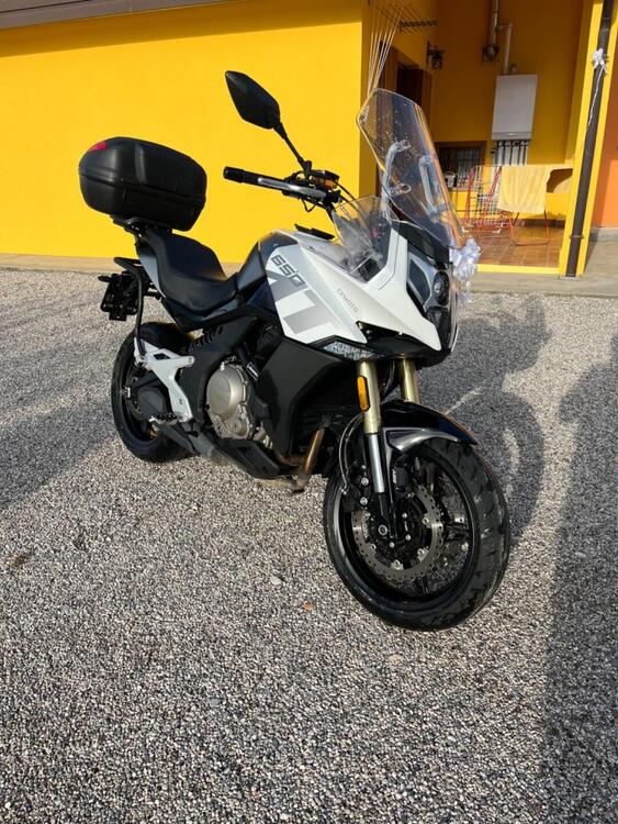 CFMOTO 650MT (2021 - 24) (2)