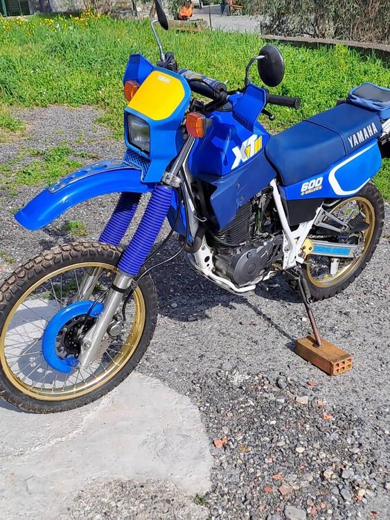 Yamaha XT 600 2KF (2)