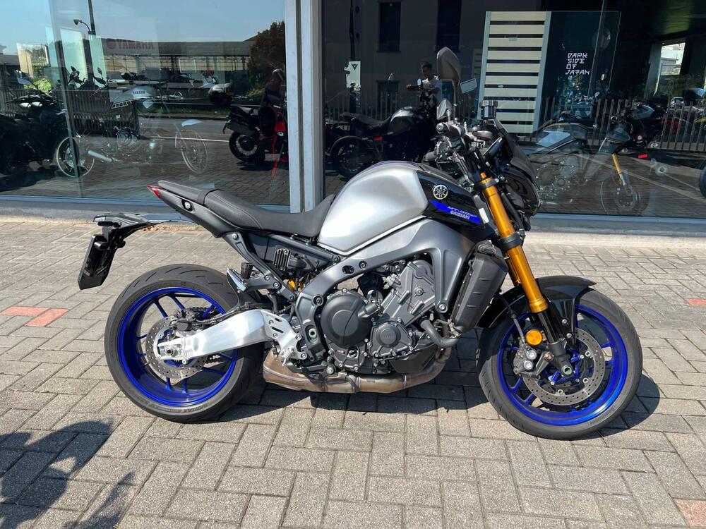 Yamaha MT-09 SP (2021 - 23) (2)