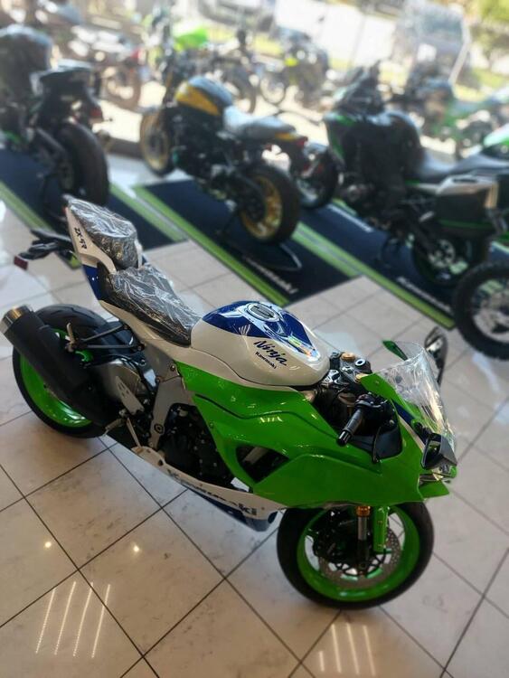 Kawasaki Ninja 636 ZX-6R 40th Anniversary Edition (2024) (2)