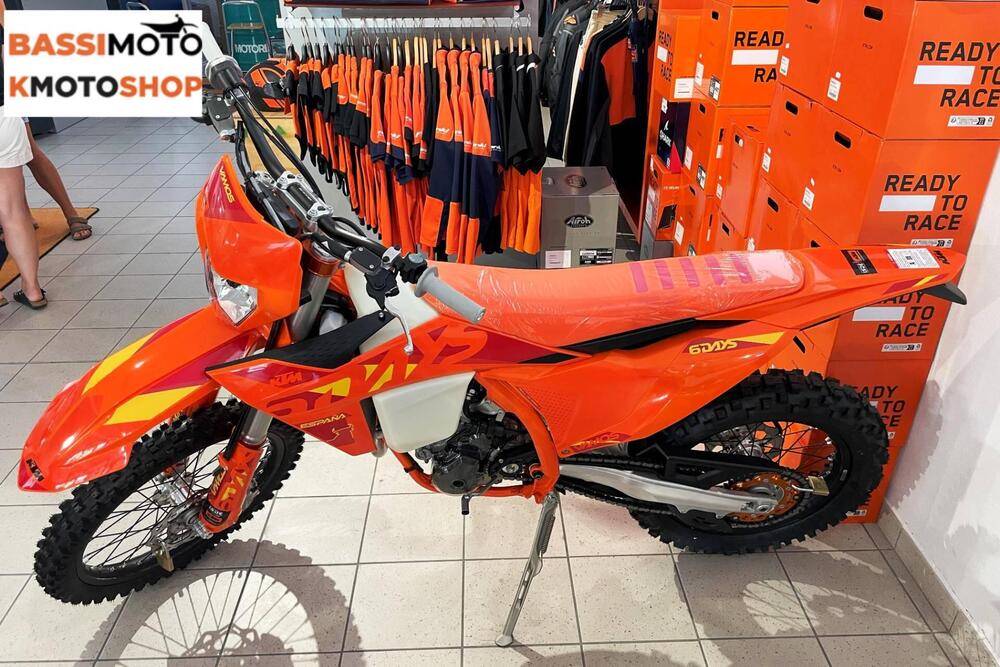 KTM EXC 350 F Six Days (2025)