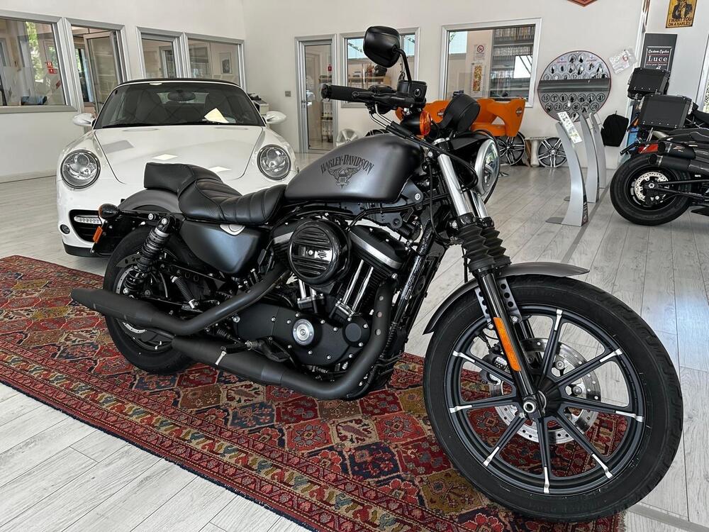 Harley-Davidson 883 Iron (2017 - 20) - XL 883N