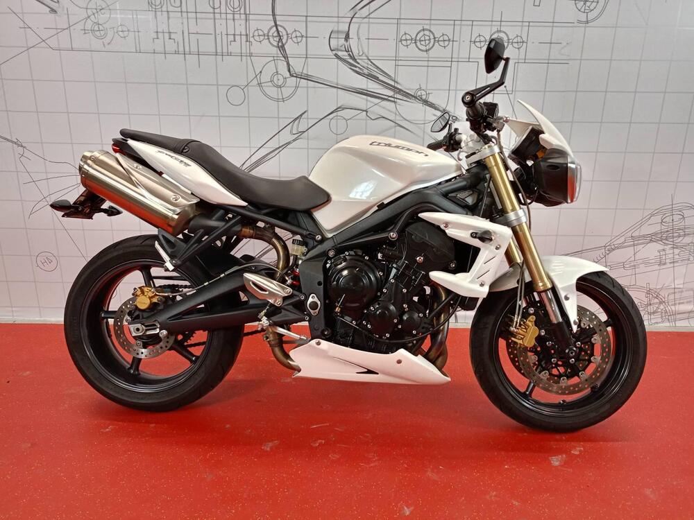 Triumph Street Triple (2007 - 12)