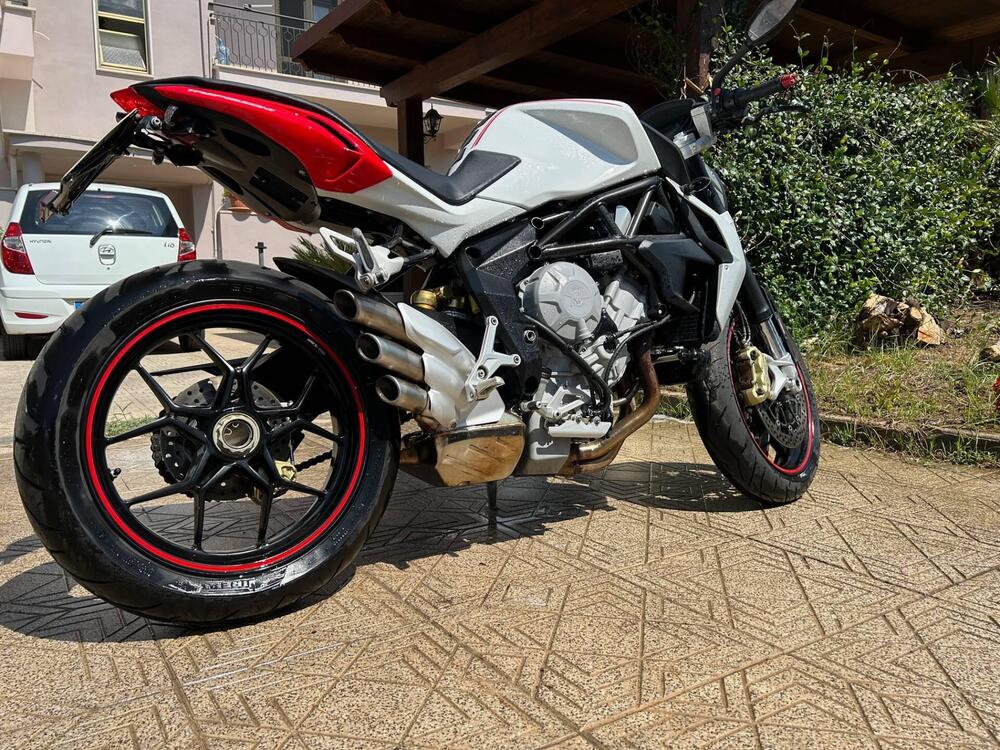 MV Agusta Brutale 800 EAS ABS (2012 - 15) (2)