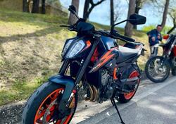 KTM 890 Duke R (2022 - 23) usata