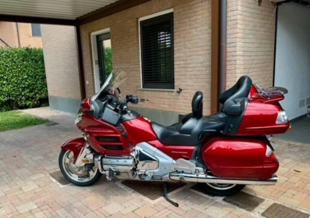 Honda GL 1800 Gold Wing (2007 - 11) (3)