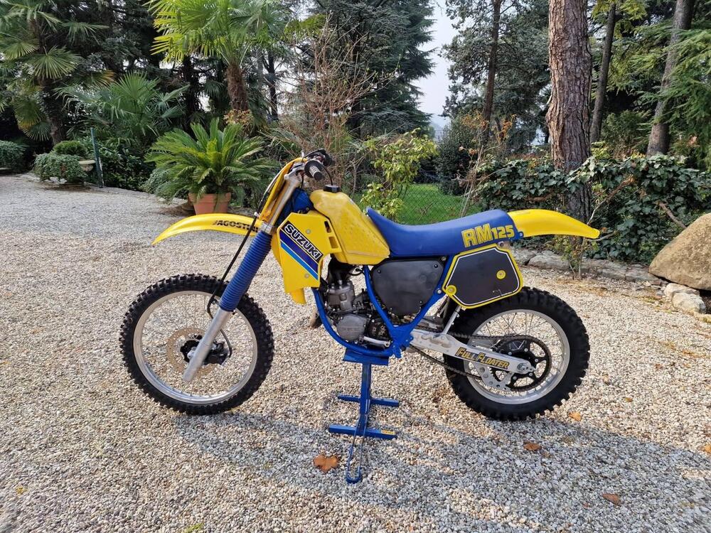 Suzuki RM