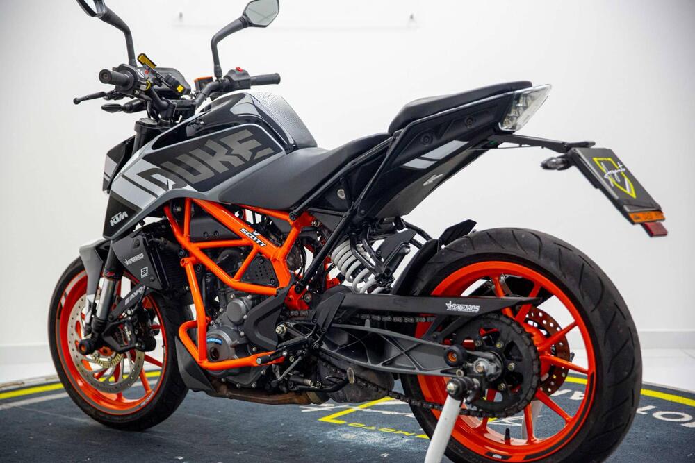 KTM 390 Duke (2021 - 23) (5)