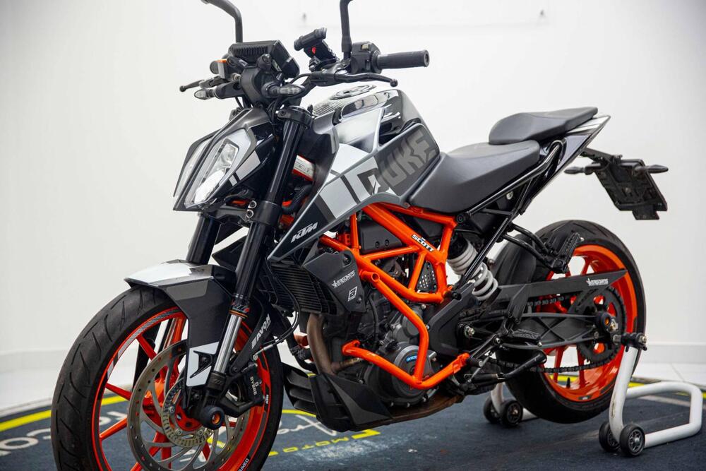 KTM 390 Duke (2021 - 23) (3)