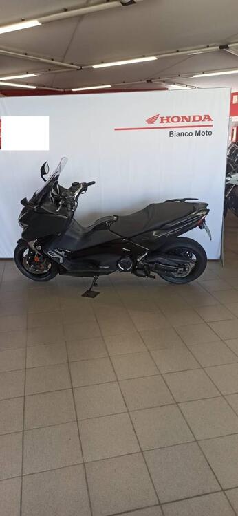 Yamaha T-Max 530 SX (2017 - 19) (2)