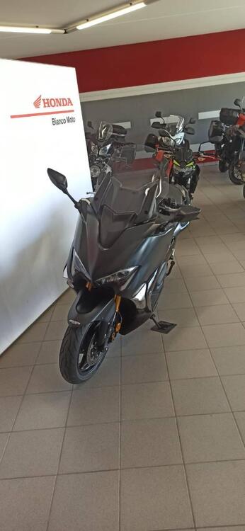 Yamaha T-Max 530 SX (2017 - 19) (4)