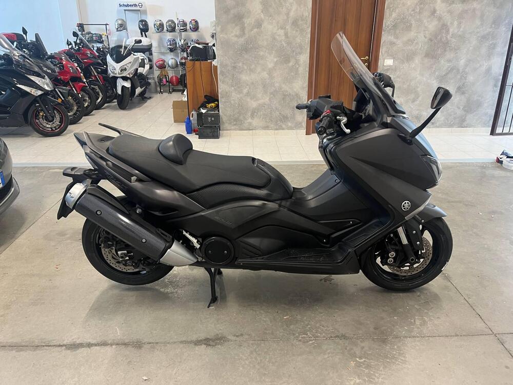 Yamaha T-Max 530 (2015 - 16) (5)