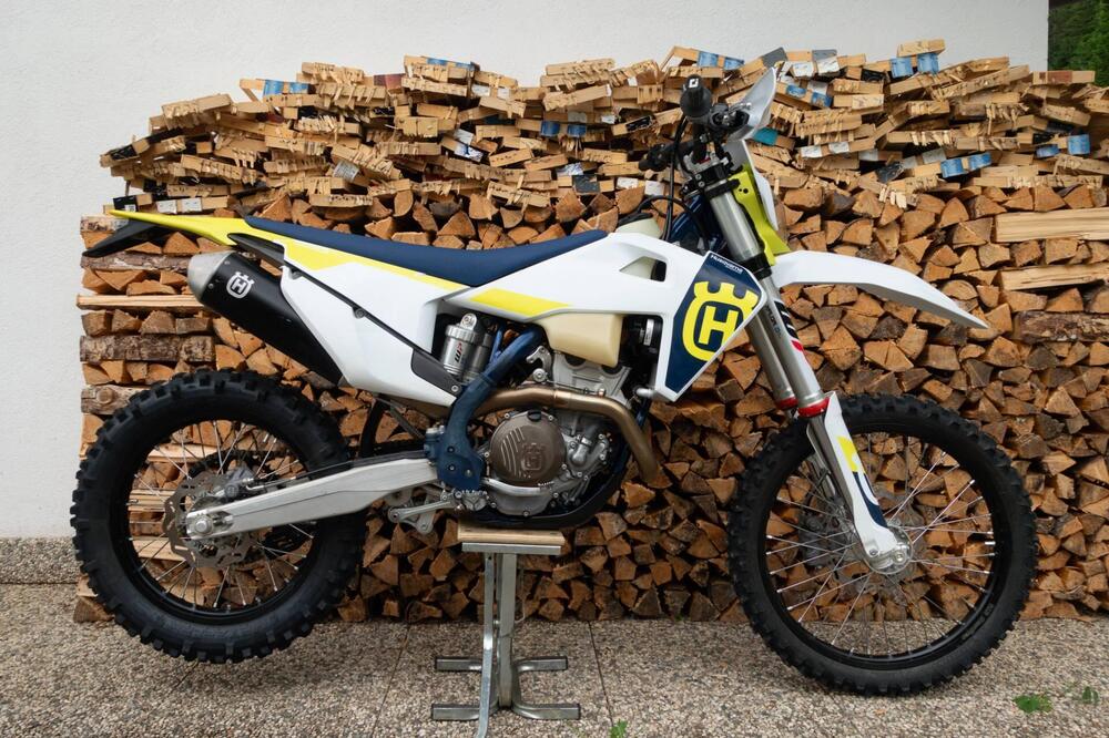 Husqvarna FE 250 (2023) (2)