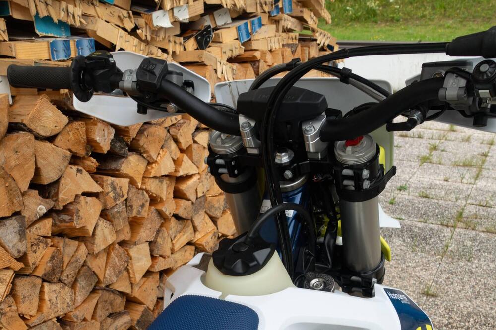 Husqvarna FE 250 (2023) (5)