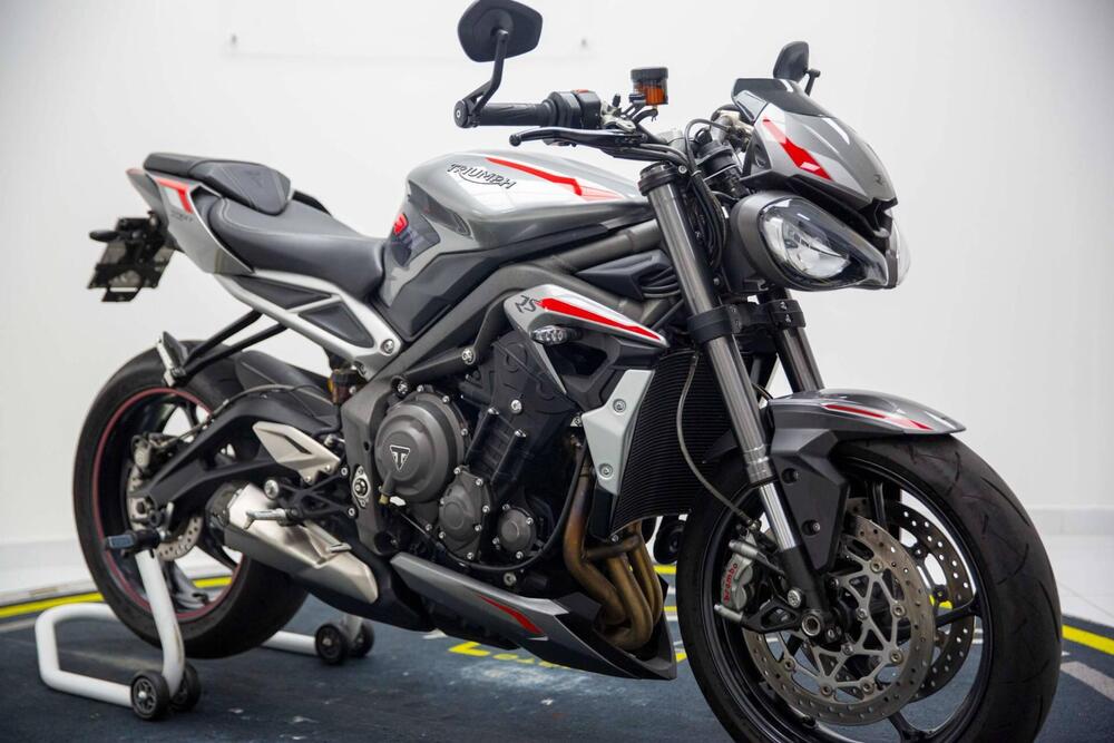 Triumph Street Triple RS (2020 - 22) (2)