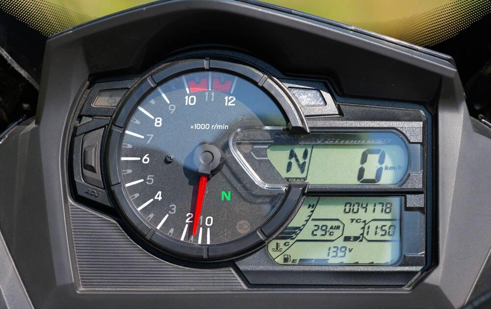 Suzuki V-Strom 650XT (2021 - 24) (4)