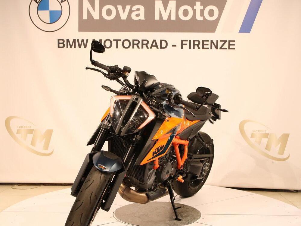 KTM 1290 Super Duke R (2022 - 23) (3)