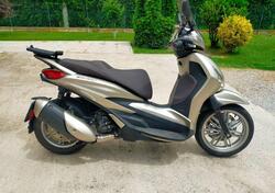 Piaggio Beverly 300 Hpe (2021) usata