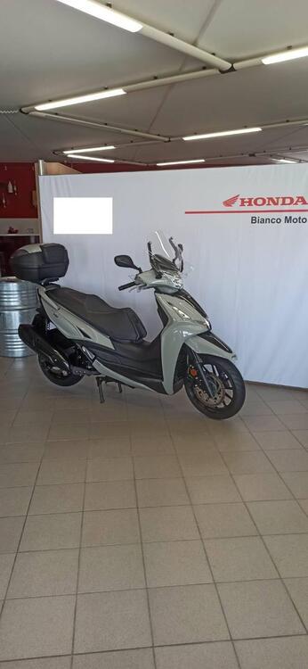 Kymco Agility 300 + (2020) (2)