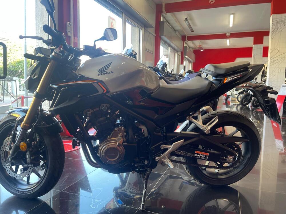 Honda CB 500 F (2022 - 23) (2)